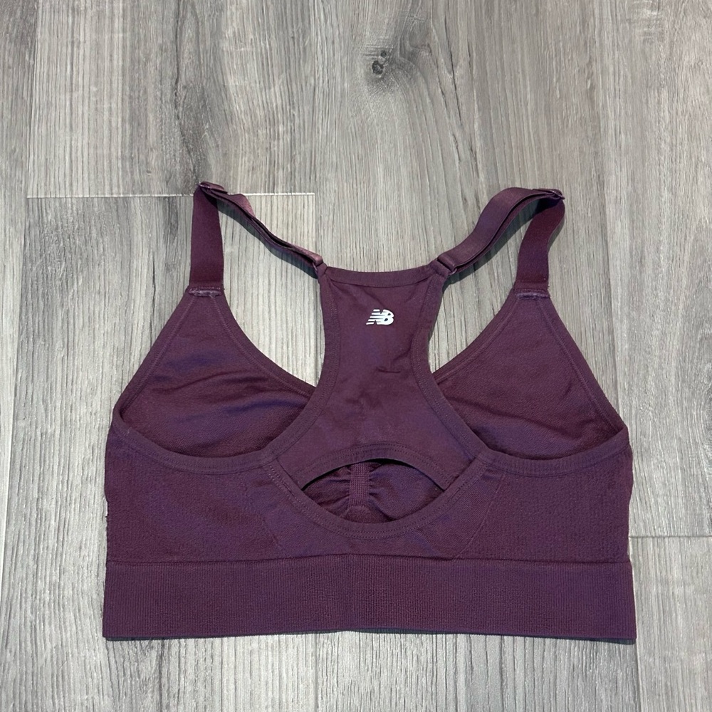 ❥𝗇𝖾𝗐 𝖻𝖺𝗅𝖺𝗇𝖼𝖾: (x2) Keyhole Cami Racerback, Medium Impact Sports Bra - Picture 7 of 10